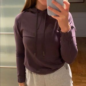 Athletic lulu lemon sweater